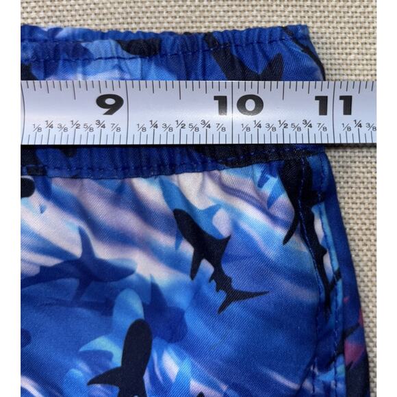 Lands End Xs 4-5 Cool Sharks Swim Trunks Blue & Black NWT - Picture 4 of 6